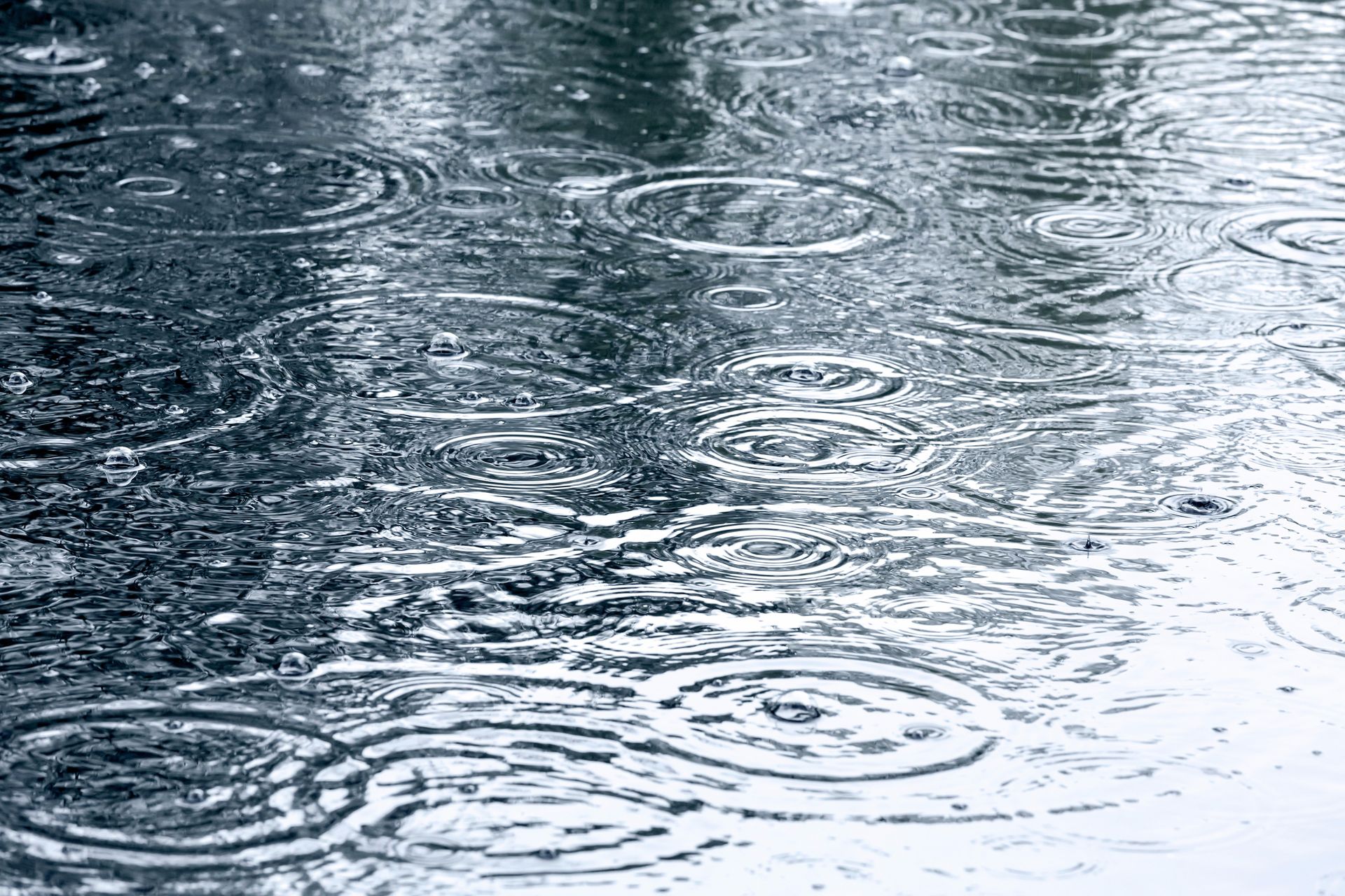 Asphalt; Paving; Rain; Damage